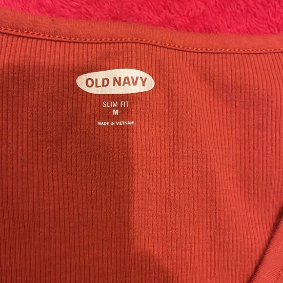 2 pack Old Navy Henley shirts - Picture 3 of 8